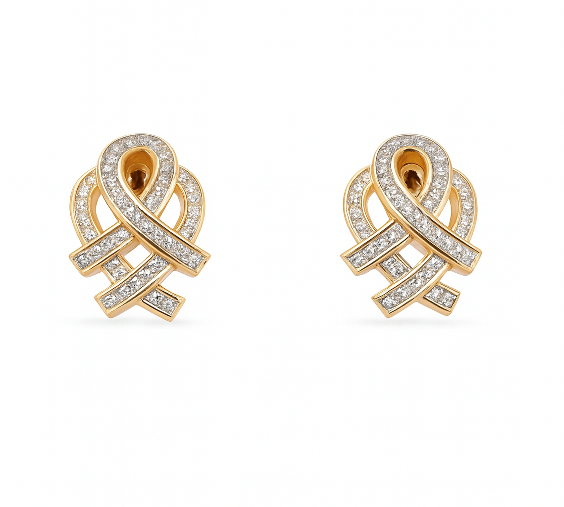 Beautiful 18 Kt Gold  Natural Diamond Earing